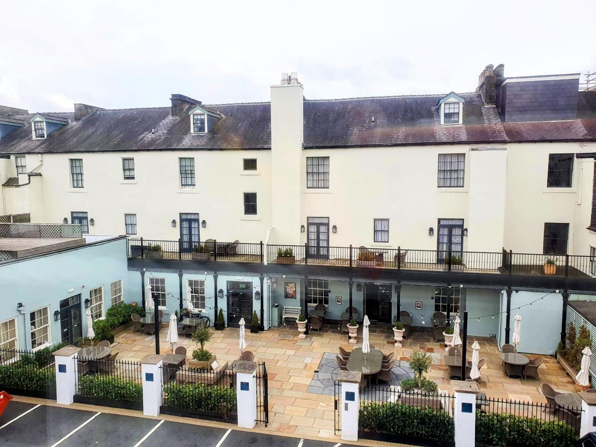 The Penthouse At Regent House Light And Airy Top Floor With Lift Access 1 Bedroom En-Suite Luxury Apartment Ultra Central Location Harrogate Exterior foto