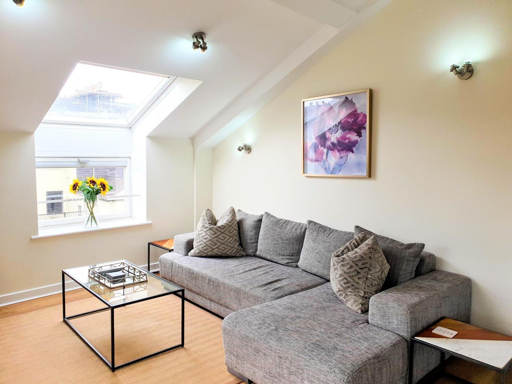The Penthouse At Regent House Light And Airy Top Floor With Lift Access 1 Bedroom En-Suite Luxury Apartment Ultra Central Location Harrogate Exterior foto